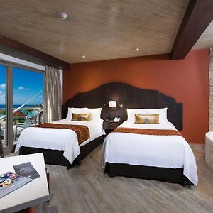 Deluxe Platinum Partial Ocean View